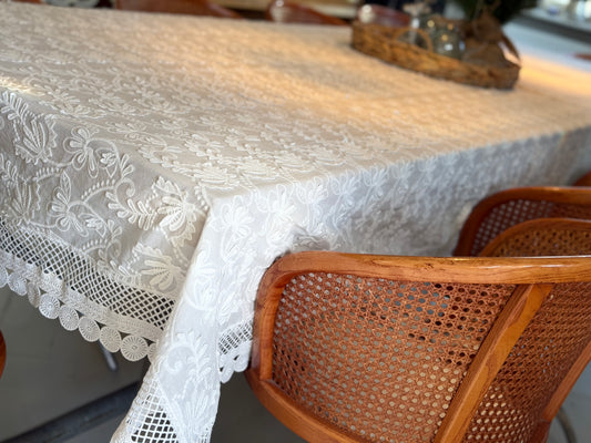 Ich lieb`s ! Weiße Spitze Luxus Tischdecke 1,50 m -3,50 m